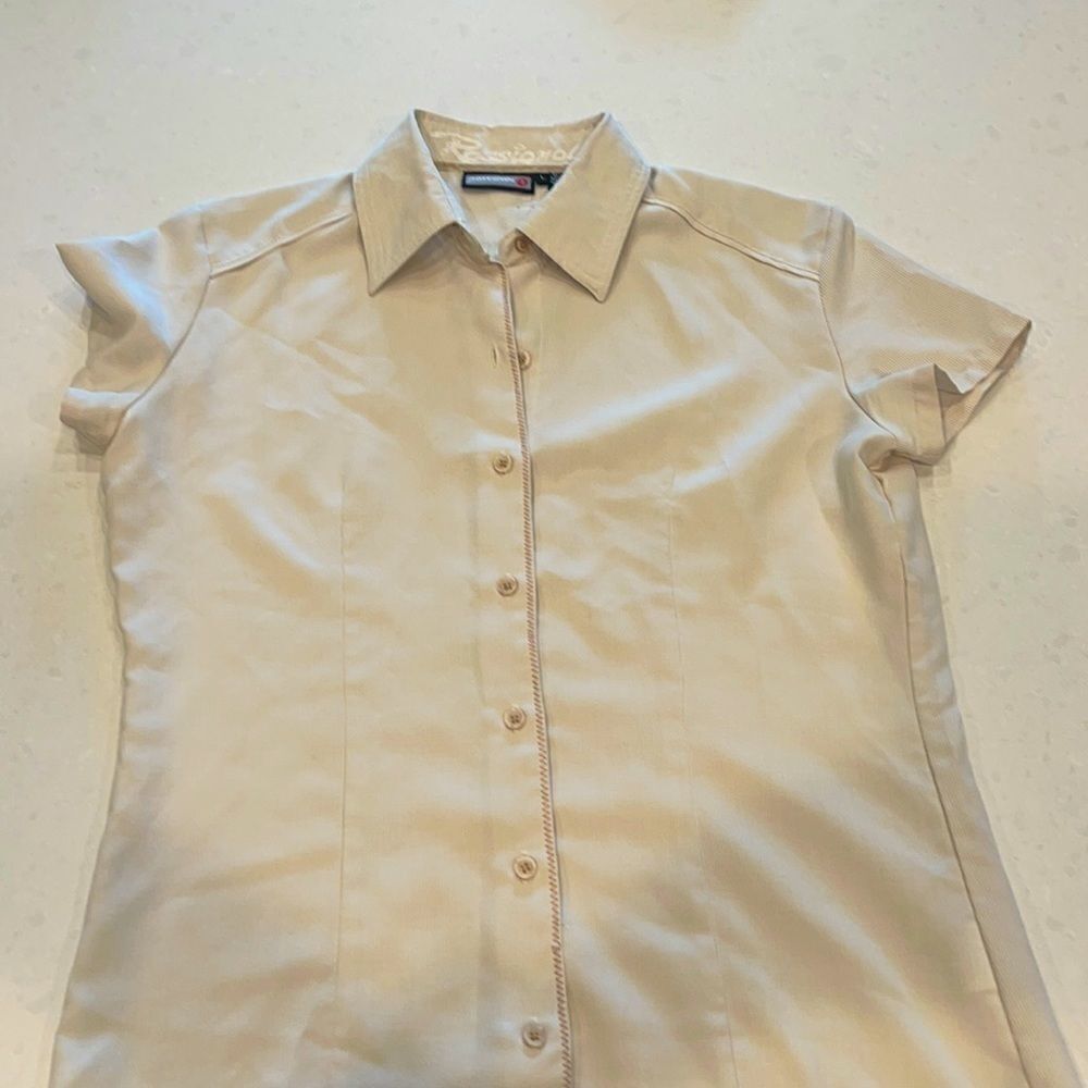 Rossignol women’s button-down shirt size large runs small. Vintage